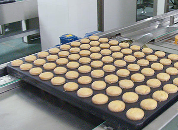 ケーキ製造工程上のケーキの油の主要な技術革新の公演は何ですか