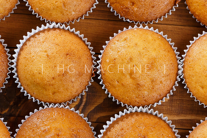 カップケーキの生産ラインの仕組み: 設備、ステージ、購入のヒント